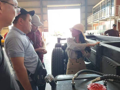 Central Asian Clients Visit Shenbai Factory | In-depth Explanation of Truck Chassis, Tailoring Optimal Solutions for Overseas Projects