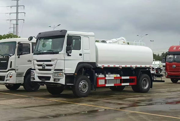 Dongfeng D9 Water Tank Truck 12m³