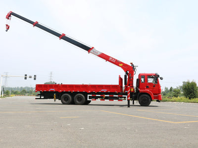 Dongfeng 6X4 With 12-Ton 5-Section Crane Truck: Maximum Reach for Maximum Ambition