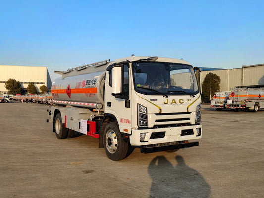 JAC 10m³ Oil Tank Truck - View 2 - SHENBAI Auto