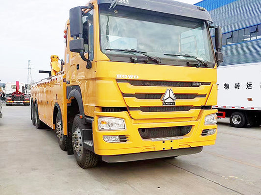 شاحنة سحب وإنقاذ متكاملة SINOTRUK HOWO 8×4 برافعة