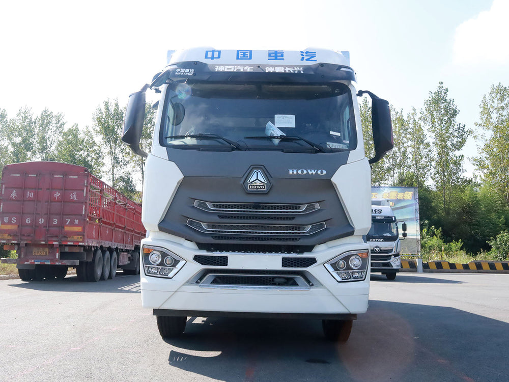 Sinotruk Howo 5.2-meter extended-length refrigerated truck