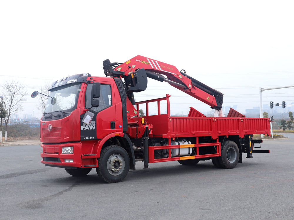 Jiefang 4*2 Sany 16-ton folding boom crane