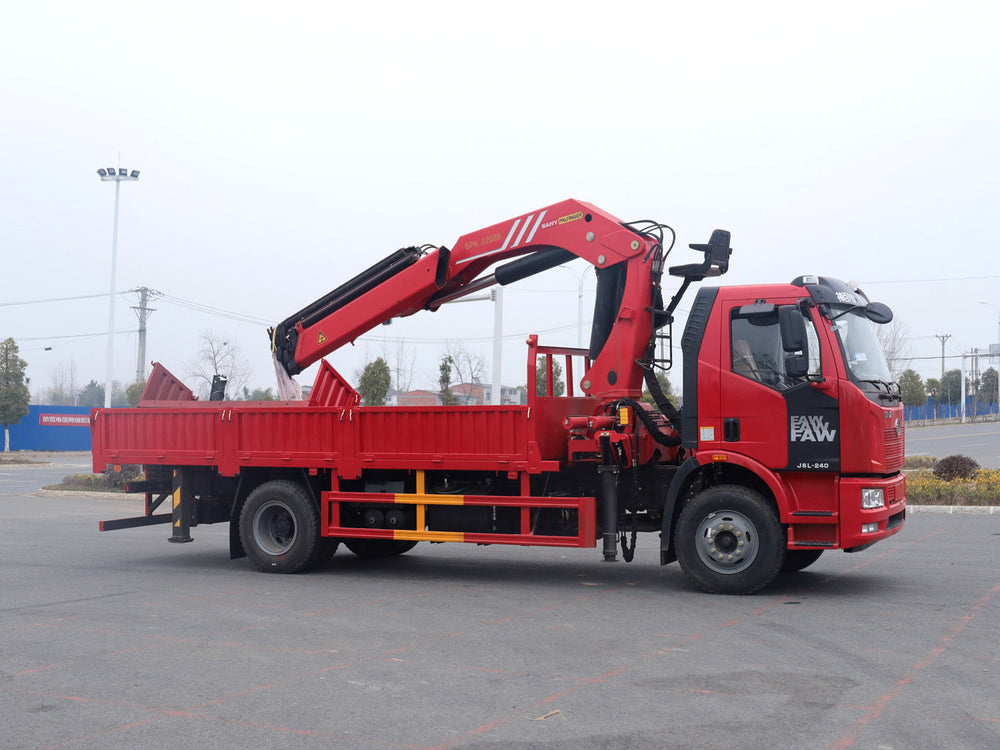 Jiefang 4*2 Sany 16-ton folding boom crane