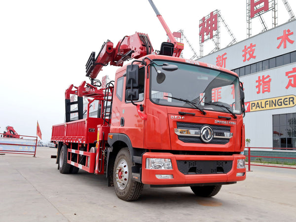 Dongfeng 4*2 changxing 8-ton Knuckle Boom Truck Crane