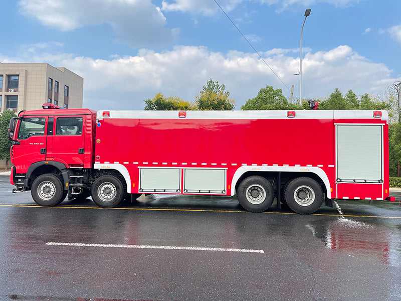 SINOTRUK HOWO 25 TON FOAM FIRE TRUCK TECHNICAL