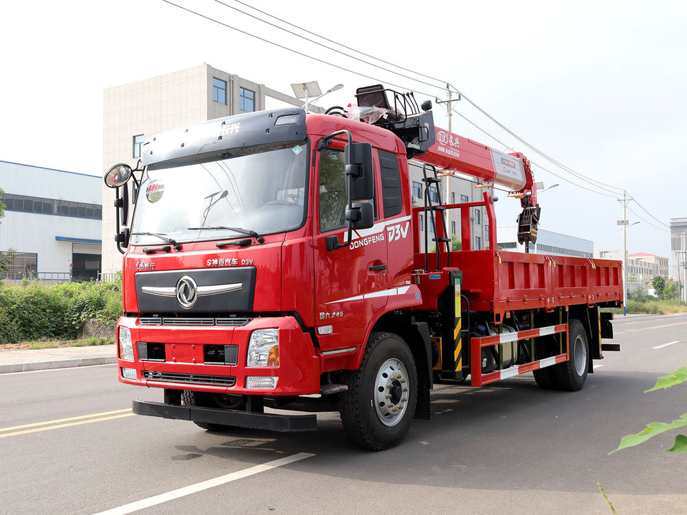 Dongfeng 4×2 Changxing 10-ton Straight Boom Truck Crane