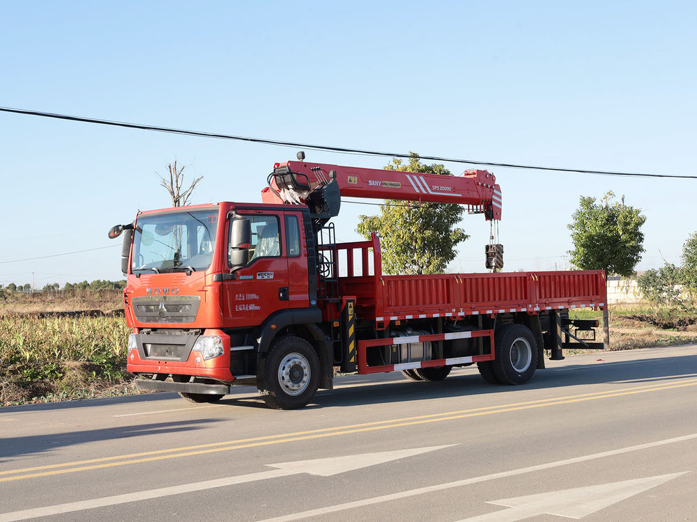 Howo Sany 8 Ton Truck Mounted Crane