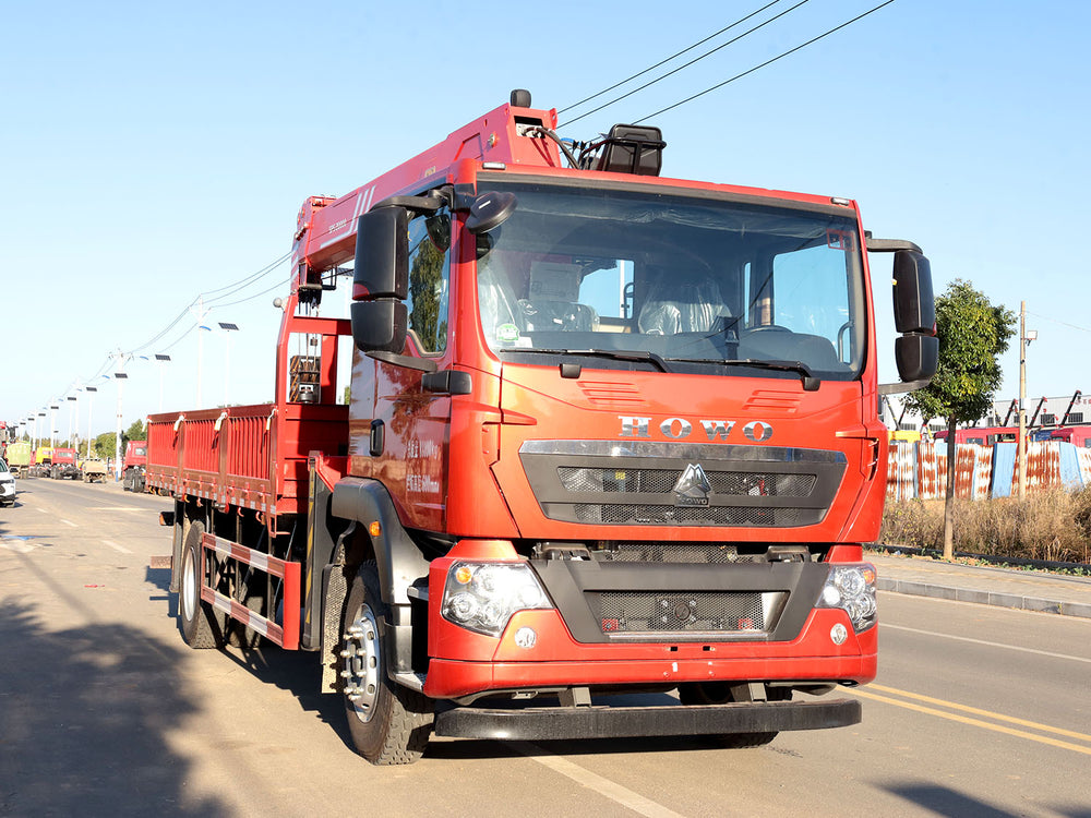 Howo Sany 8 Ton Truck Mounted Crane