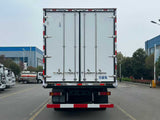 Dongfeng 4×2 8T Medium Duty Refrigerated Truck for Food Transport