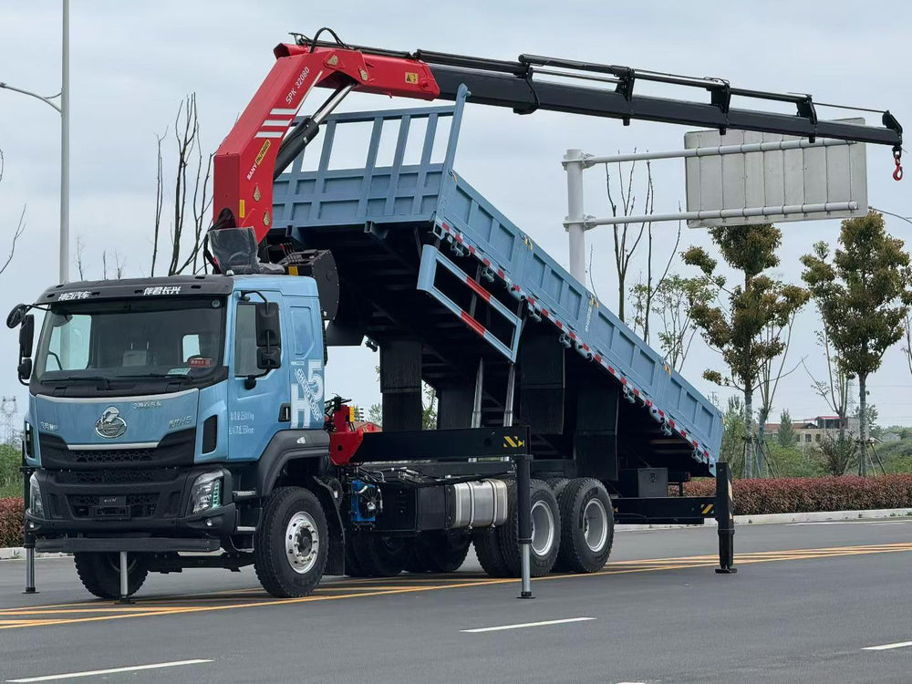 Dongfeng Liuzhou 16T Sany Folding Boom Crane Truck