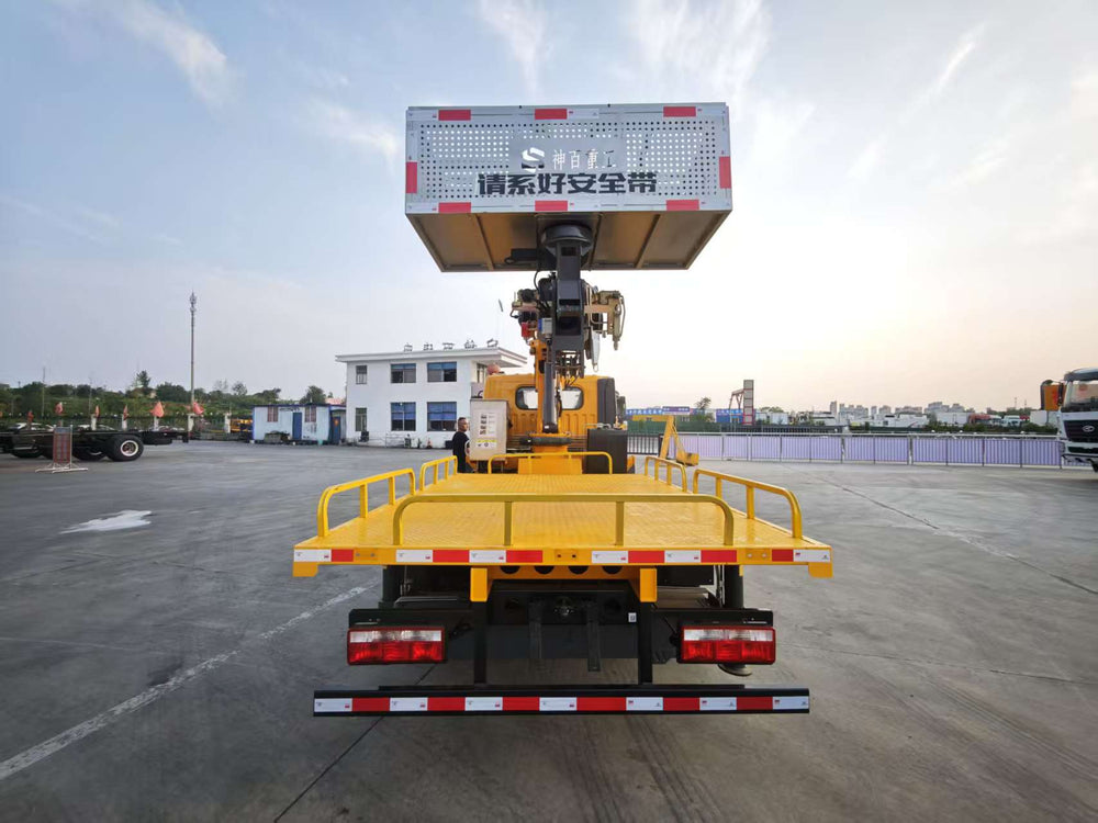 Dongfeng Dolica 20m Multifunctional Aerial Work Vehicle