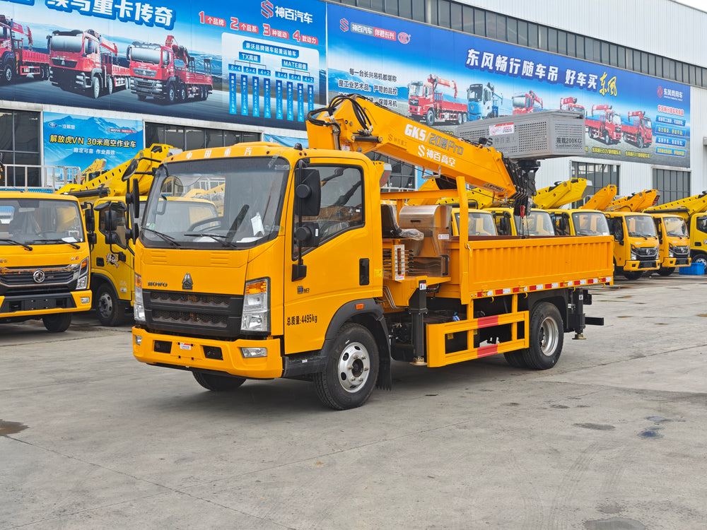 Sinotruk Howo 20m 3-in-1 Multifunctional Vehicle
