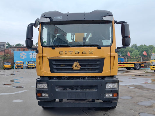 Sitrak 23 Ton Wrecker With Crane
