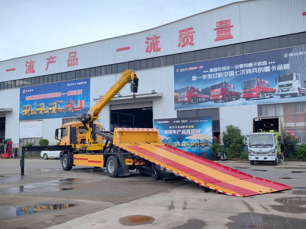 Sitrak 23 Ton Wrecker With Crane