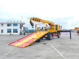 Dongfeng Short Wheelbase Wrecker With Crane