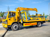 Dongfeng Dolica 4400 Wheelbase Wrecker Truck With Crane
