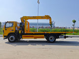 Dongfeng Dolica 4400 Wheelbase Wrecker Truck With Crane