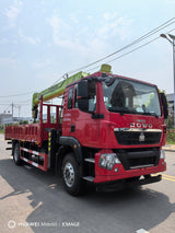 HOWO Zoomlion 8-ton 5-section Boom Truck mounted Crane
