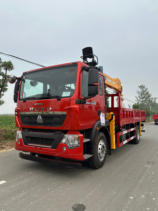 Howo 4×2 Shimei 8-ton 6-section Boom Truck Mounted Crane