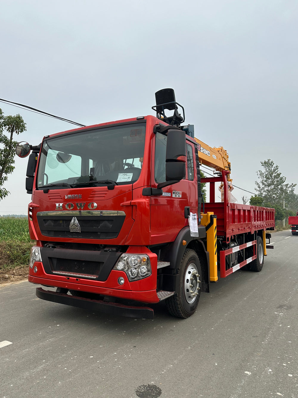 Howo 4×2 Shimei 8-ton 6-section Boom Truck Mounted Crane