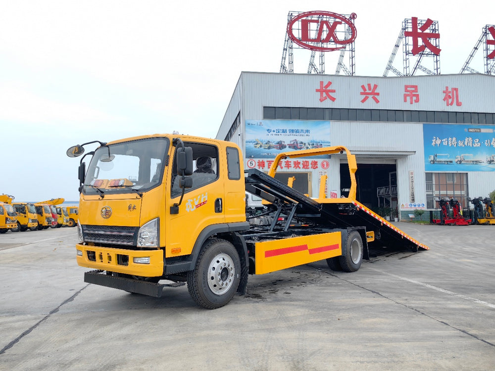 Jiefang Tiger VH Yellow License One-tow-two Wrecker Truck