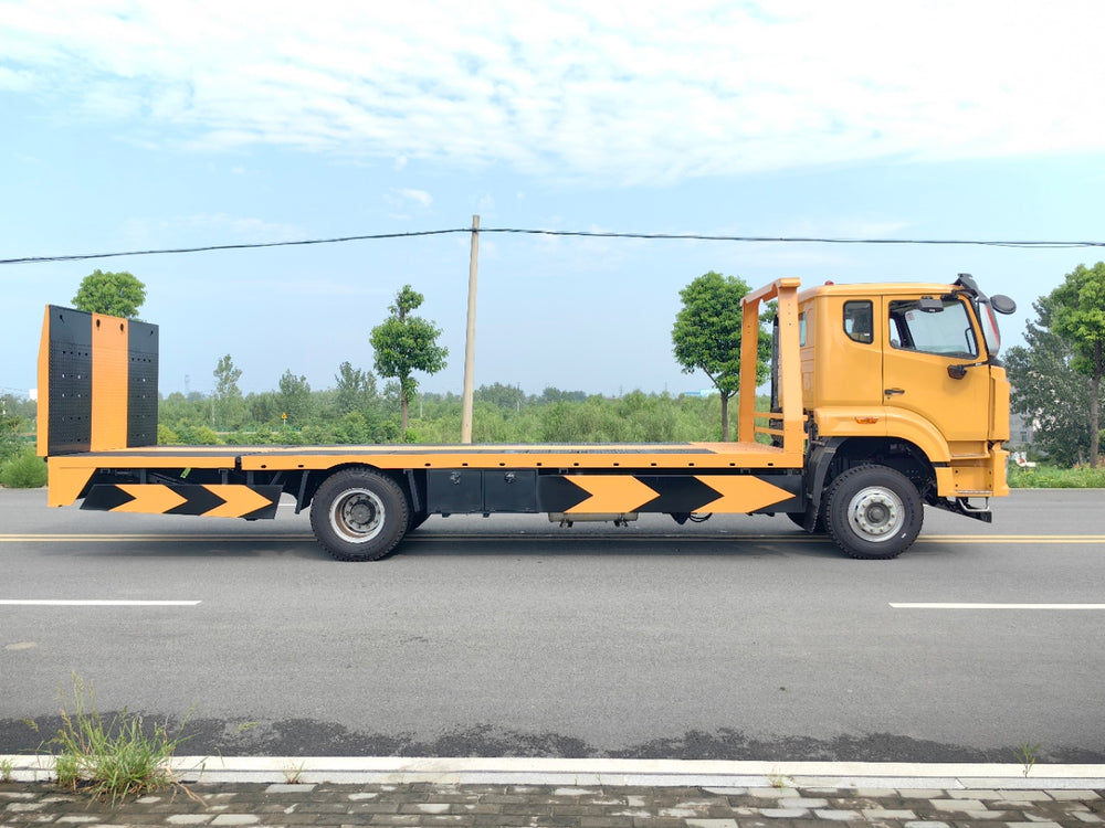 Sinotruk Howo NX Flatbed Wrecker Truck