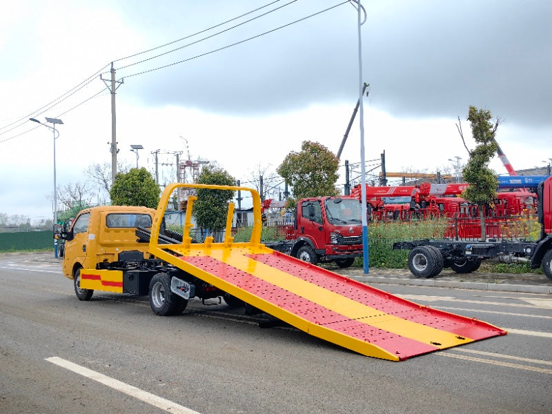 Dongfeng Tuyi Mini Wrecker Truck