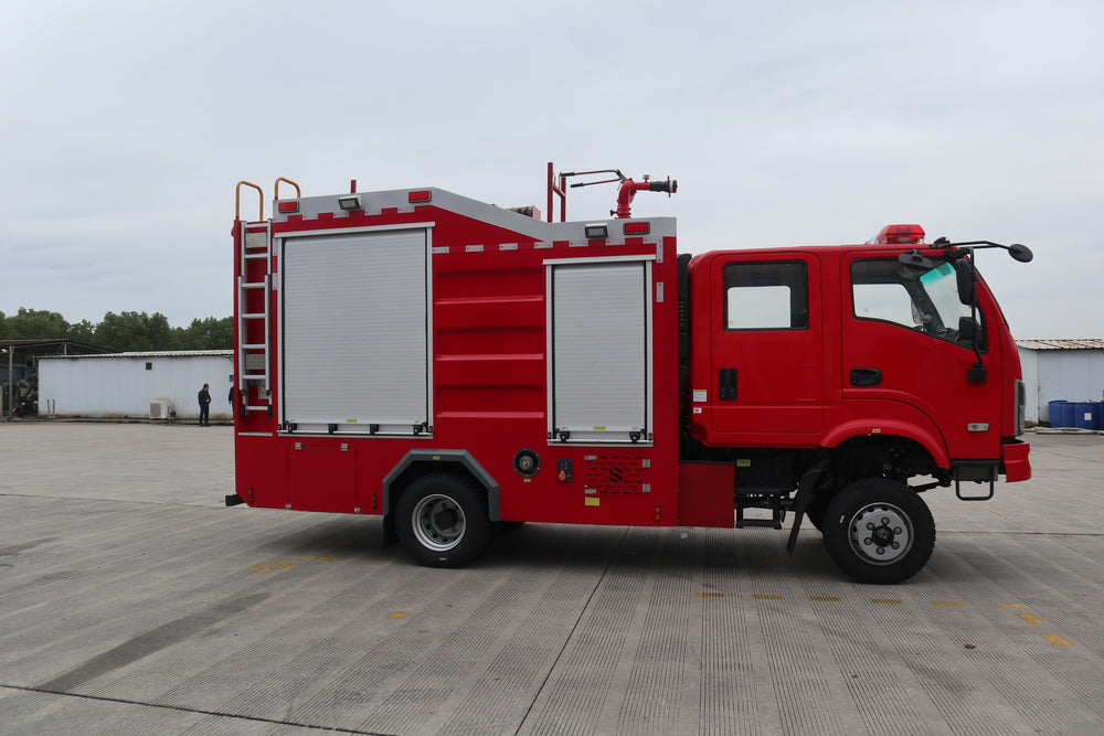 Dongfeng Huashen Pipeline Forest Fire Truck