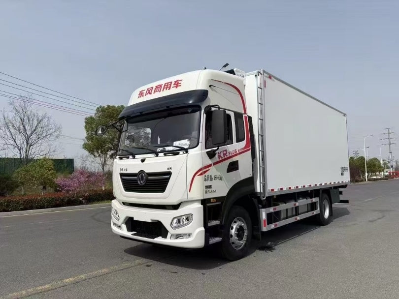 Dongfeng Kinland 6.8m Refrigerated Truck