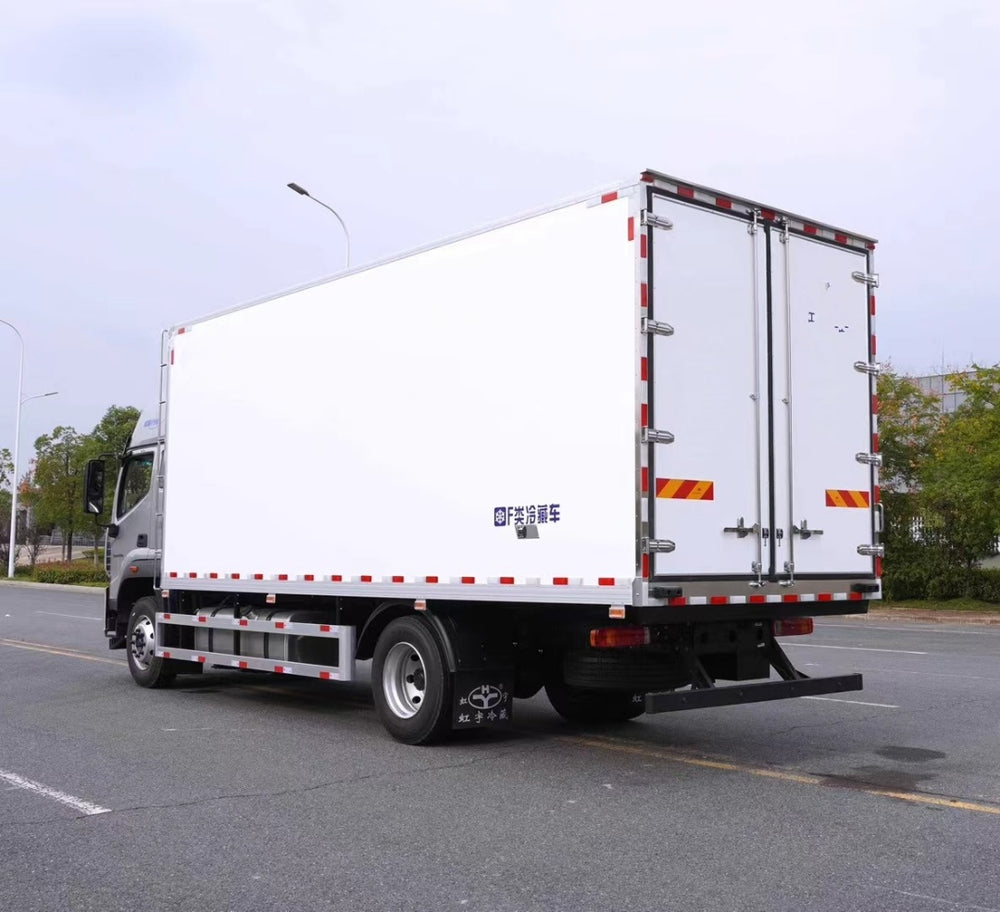 Foton Auman Planet 6.8m Refrigerated Lorry