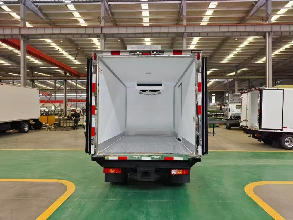 FOTON XIANGLING M1 STRUGGLE EDITION REFRIGERATED TRUCK SPECIFICATION TABLE