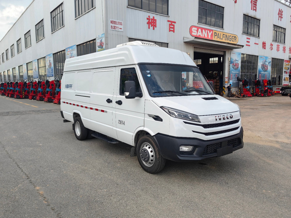 IVECO LONG WHEELBASE HIGH TOP VAN REFRIGERATED TRUCK FULL SPECIFICATION TABLE