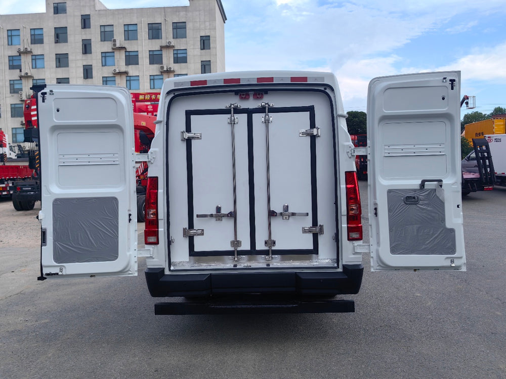 IVECO LONG WHEELBASE HIGH TOP VAN REFRIGERATED TRUCK FULL SPECIFICATION TABLE
