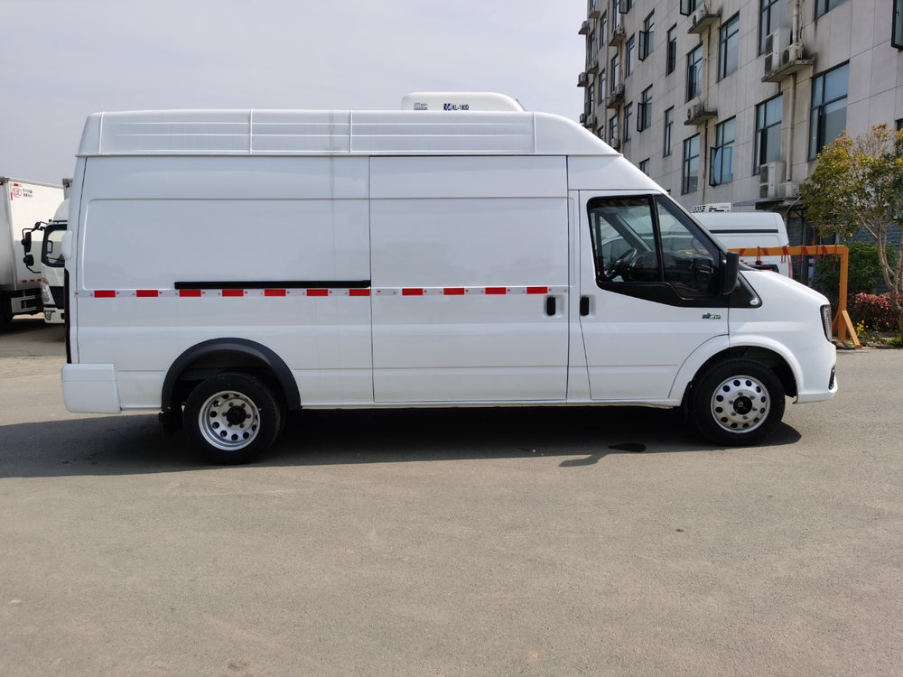 JMC Fushun Long Wheelbase High Roof Van Refrigerated Truck Configuration Table