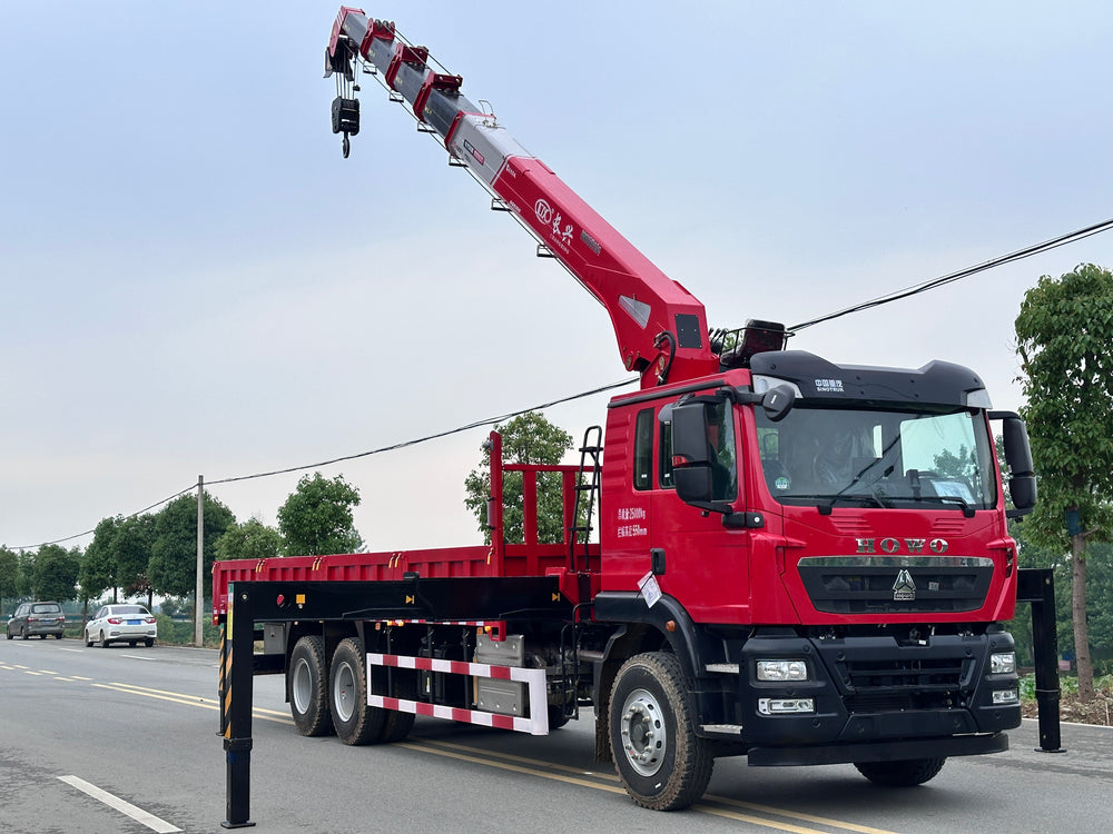 SINOTRUK HOWO TX 6×4 | 9-speed | Changxing 14T 5-section Boom Truck Mounted Crane