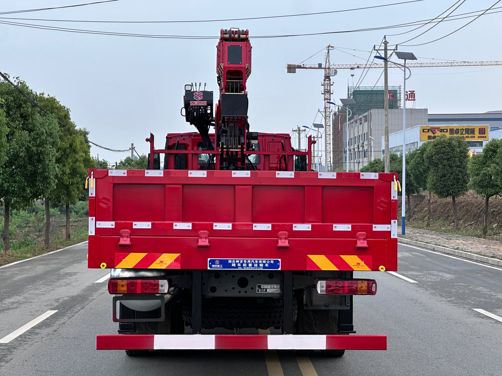 SINOTRUK HOWO TX 6×4 | 9-speed | Changxing 14T 5-section Boom Truck Mounted Crane