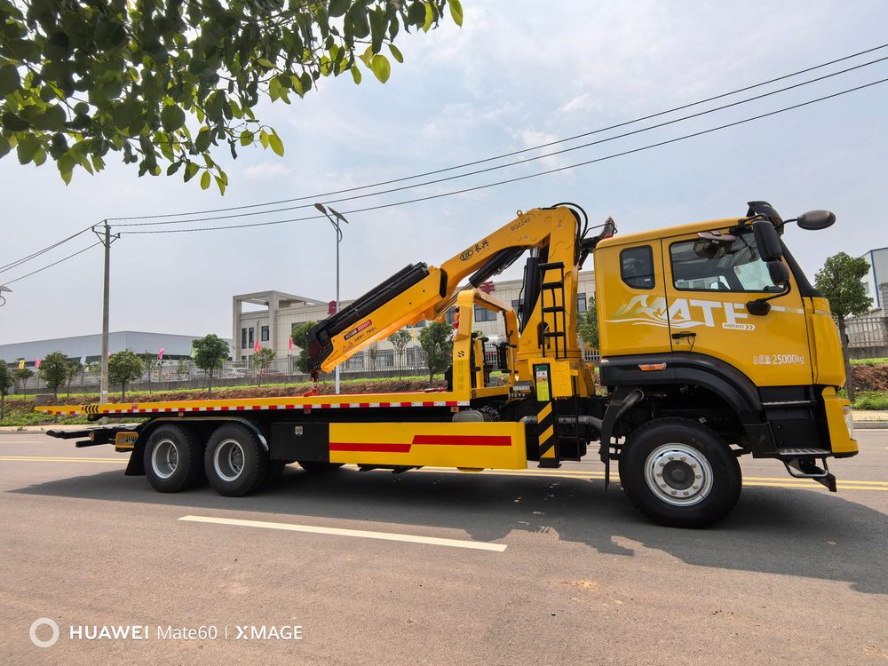 SINOTRUK HOWO 6×4 Integrated Recovery Wrecker with Crane