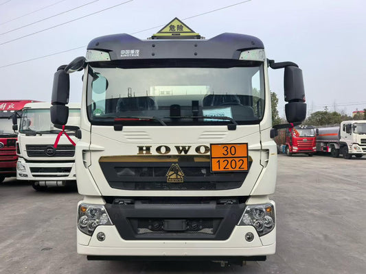 Howo 16m³ aluminum alloy tanker truck - SHENBAI Auto