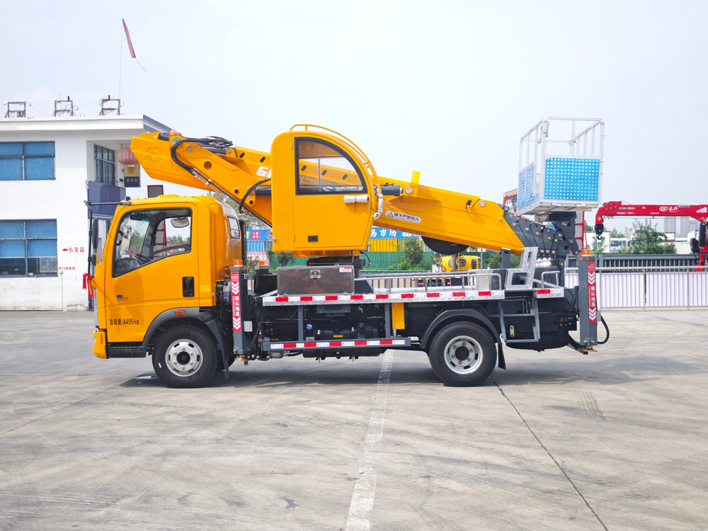Sinotruk Howo 35-meter Aerial Work Platform - View 3 - SHENBAI Auto
