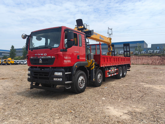 HOWO XCMG 14Ton 5-Section Boom Truck Mounted Crane