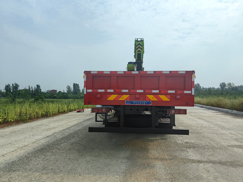 Howo Zoomlion 14-ton Truck Mounted Crane