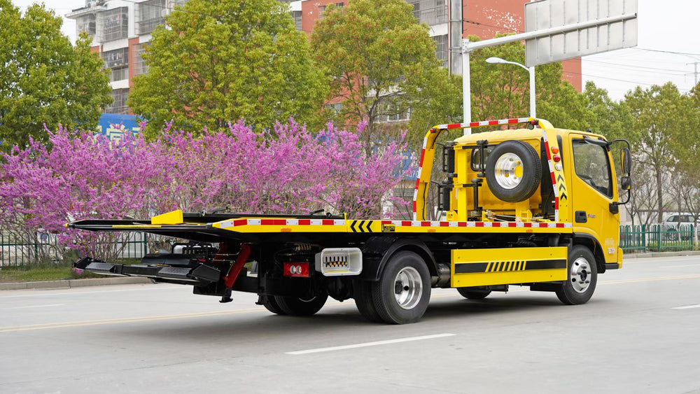 Foton 4×2 Light Boom Wrecker Truck 8 Ton for Road Recovery Service