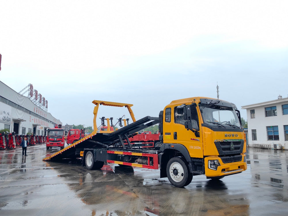 Sinotruk Howo 8.2 meter Wrecker Truck