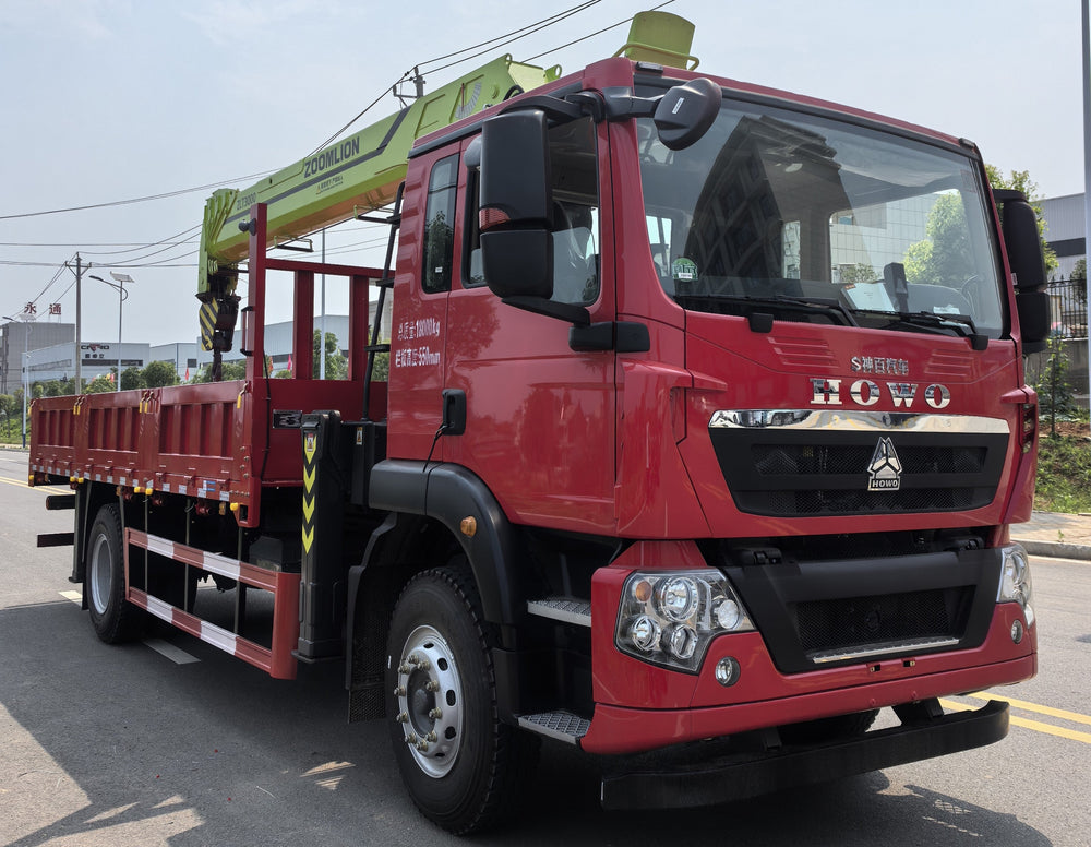 Sinotruk Howo Zoomlion 8-ton 5-section boom truck crane - SHENBAI Auto
