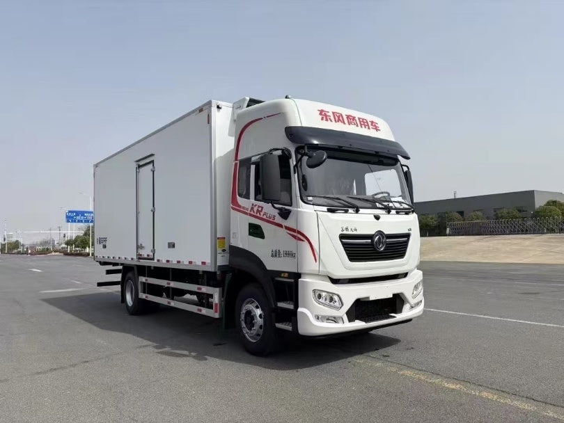 Dongfeng 6.8-meter refrigerated truck - SHENBAI Auto