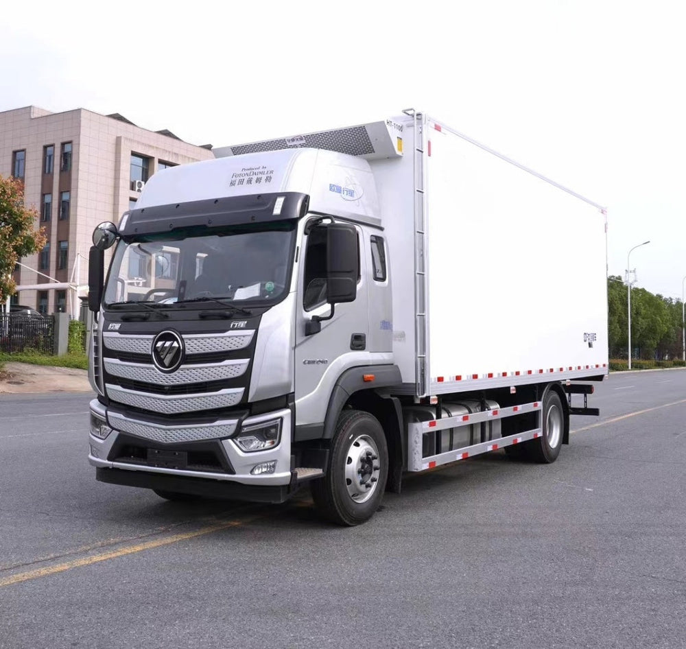 Foton Auman 6.8-meter 10 ton refrigerated truck - View 2 - SHENBAI Auto
