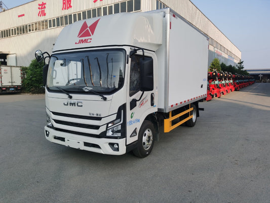 Jiangling 4.2-meter 5 ton wide-body refrigerated truck - View 2 - SHENBAI Auto