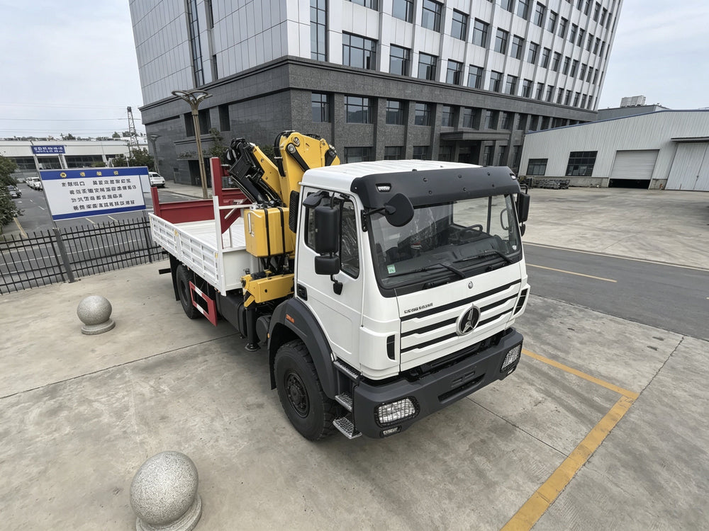 BeiBen 4x4 XCMG 10-ton folding boom crane