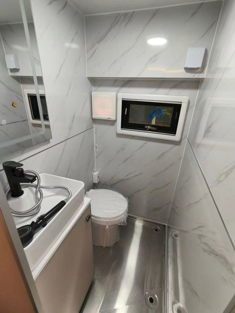Howo T Shuai Medium‑ring Pop‑top Camper Van - View 7 - SHENBAI Auto